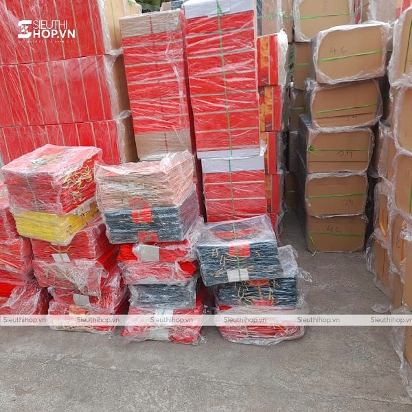 sỉ lẻ hộp đựng quà tết sẵn si-le-hop-dung-qua-tet-san